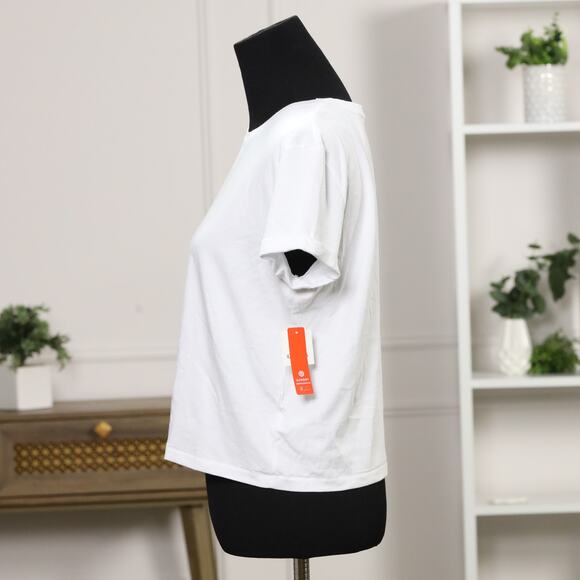 Sundry NWT Classic Elevated Essential Minimalist White Tee in Pima Cotton Size M - Picture 5 of 14